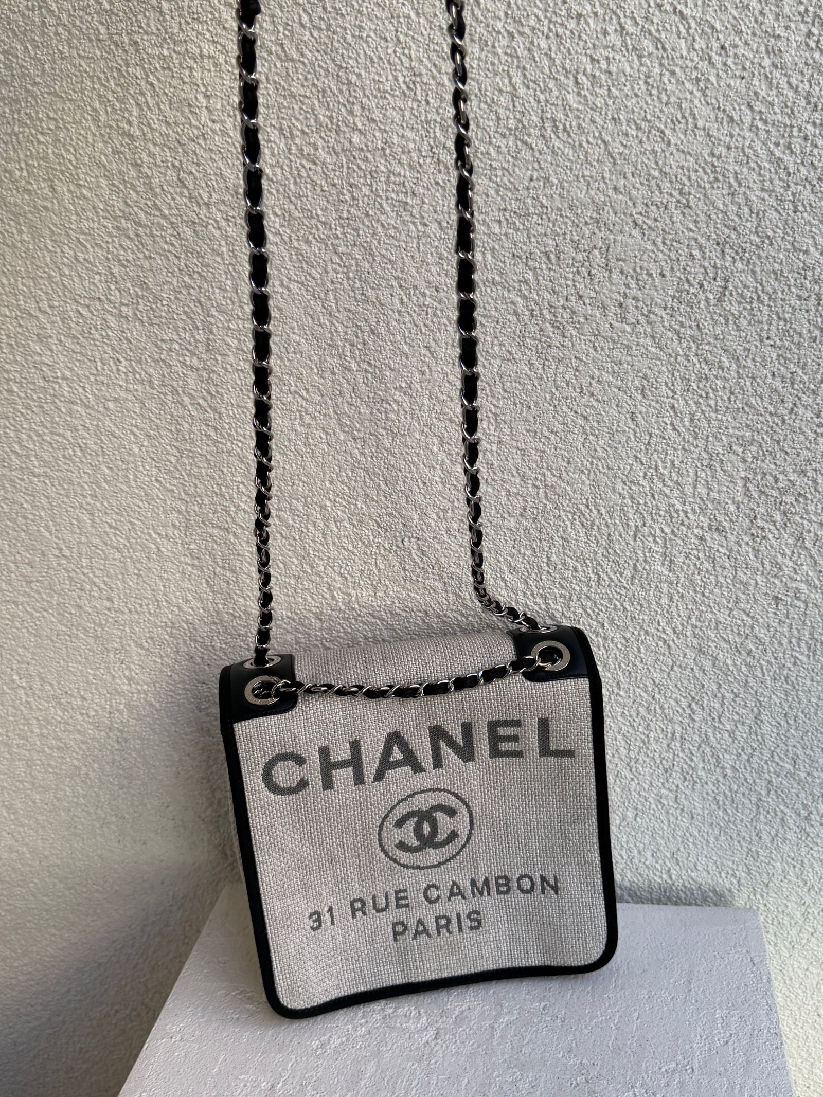 Chanel Woven Straw Raffia Small Deauville Messenger Bag - Görsel 14