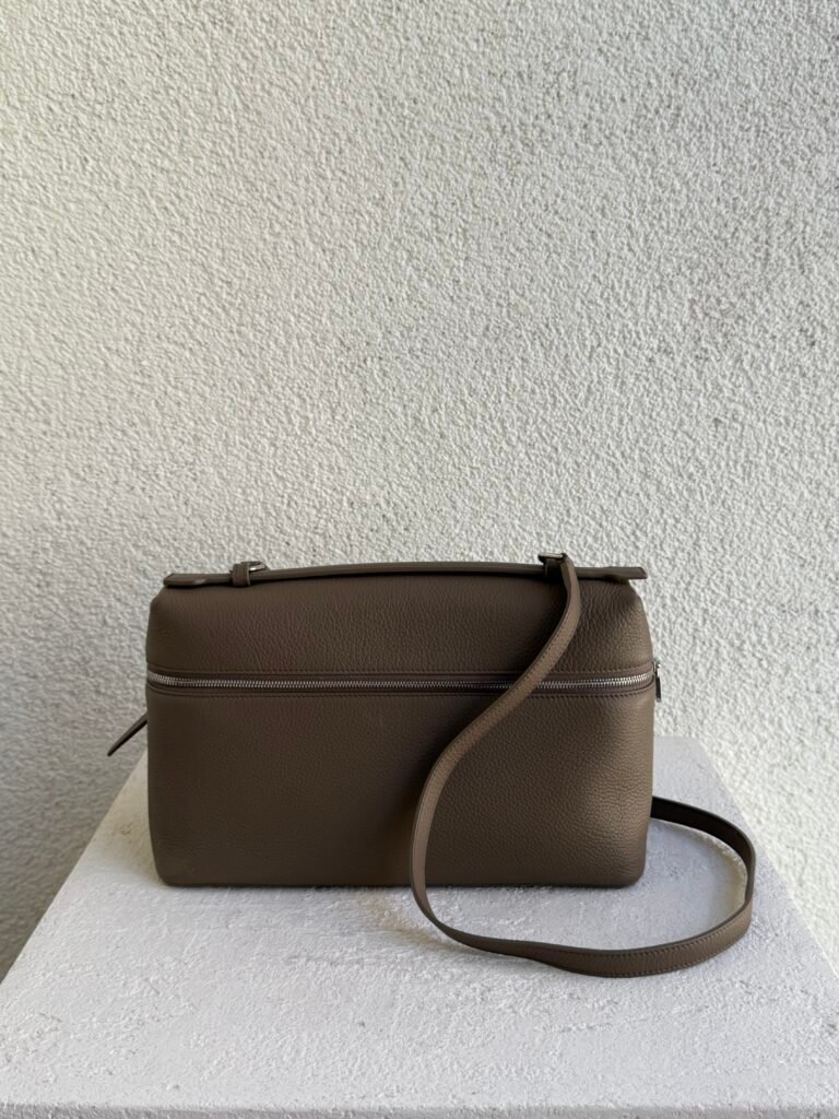 Loro Piana Extra Pocket L27 Yumuşak Dana Derisi Kese Çanta