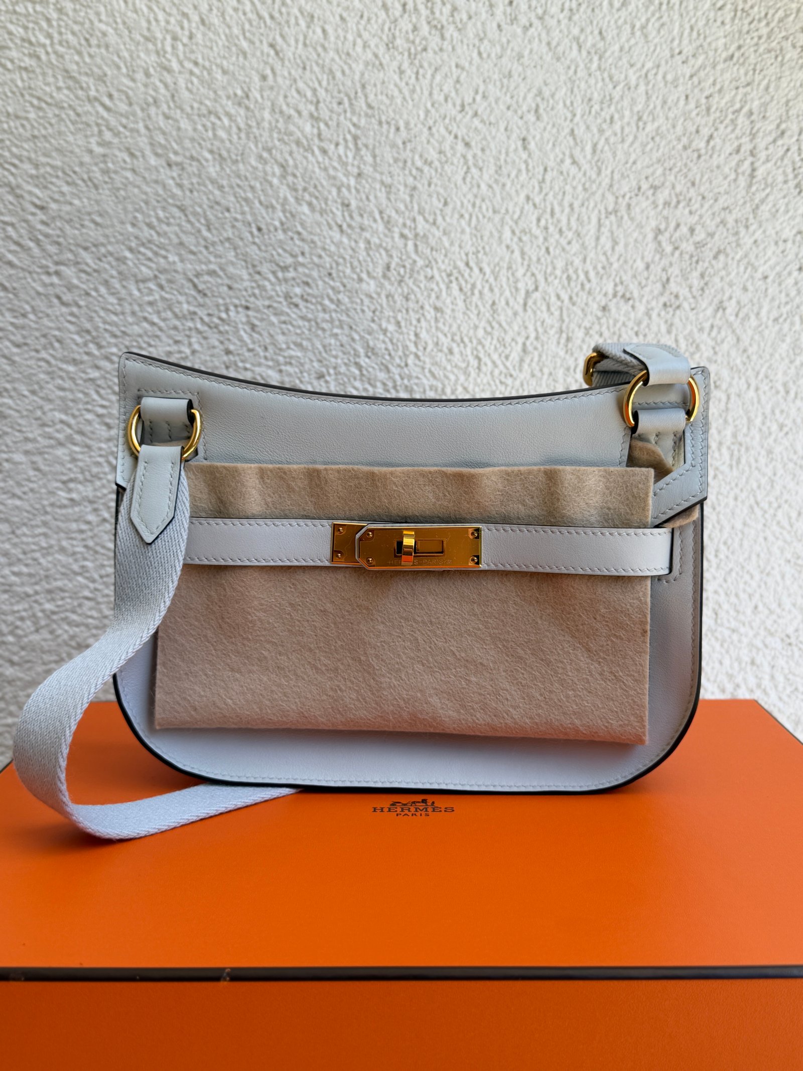 Hermes Mini Jypsiere Gris Platine GH Shoulder Bag - Image 2