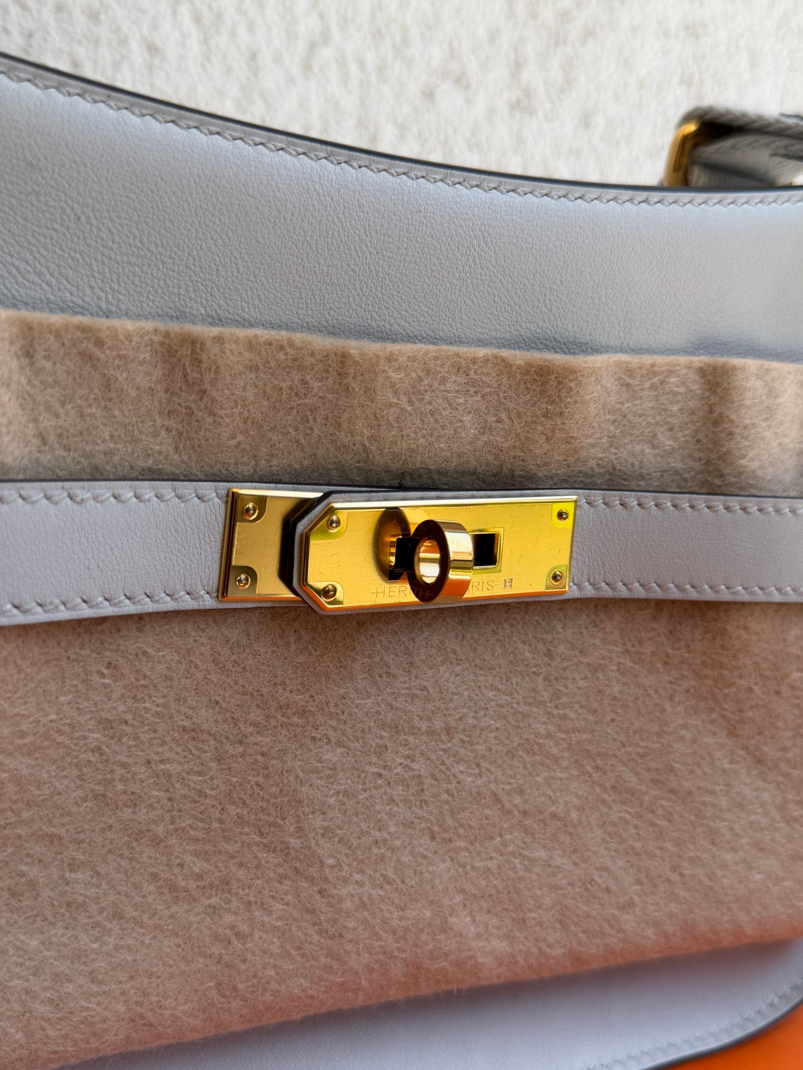 Hermes Mini Jypsiere Gris Platine GH Shoulder Bag - Image 5