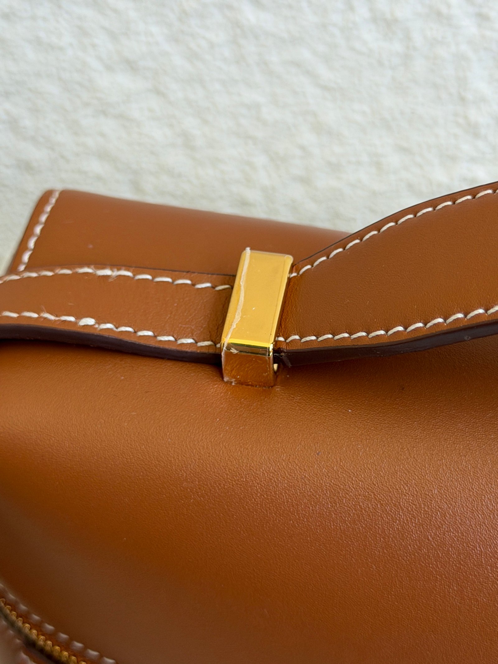 Loro Piana Extra Bag L27 Smooth Calfskin Shoulder Bag - Image 8