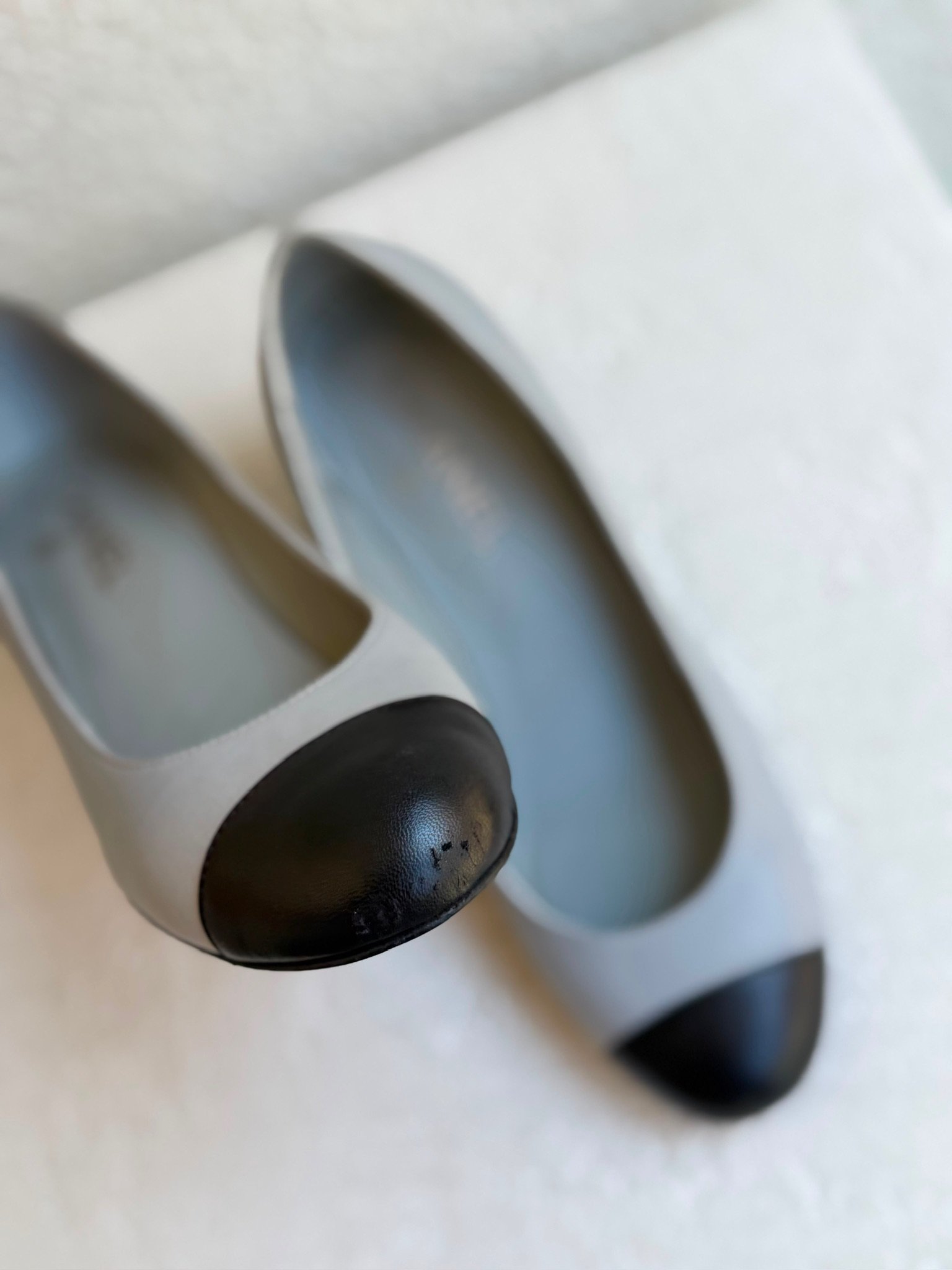 Chanel Black Toe Grey Leather Wedge Heels - Görsel 8