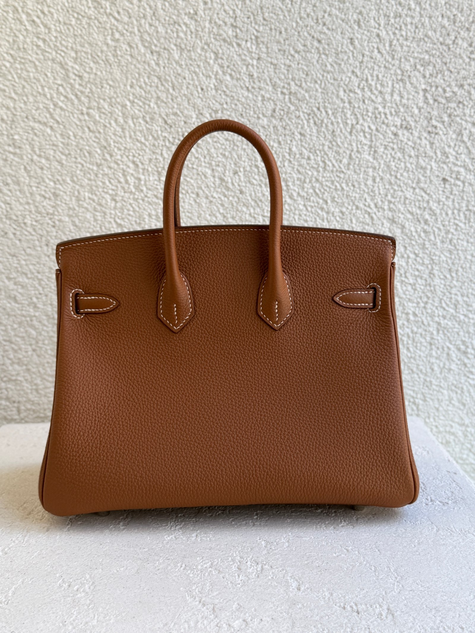 Hermes Birkin 25 Gold Color Togo Leather PHW Handbag - Image 8