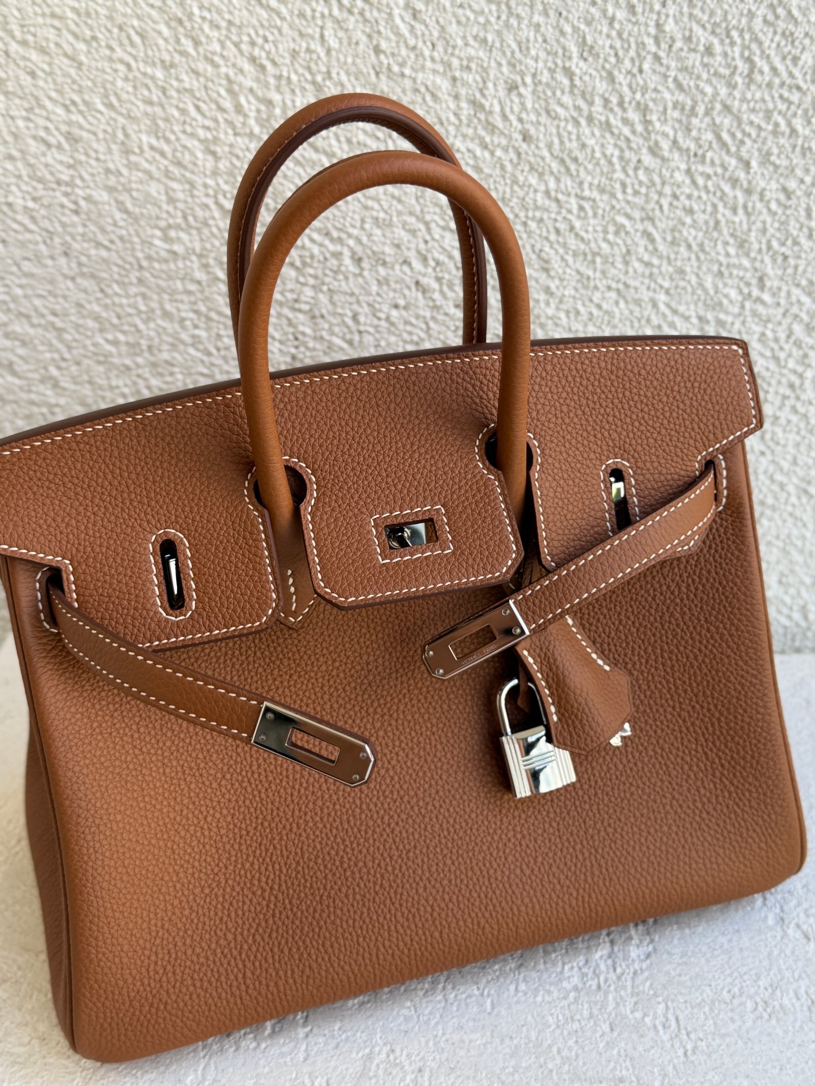 Hermes Birkin 25 Gold Color Togo Leather PHW Handbag - Image 11