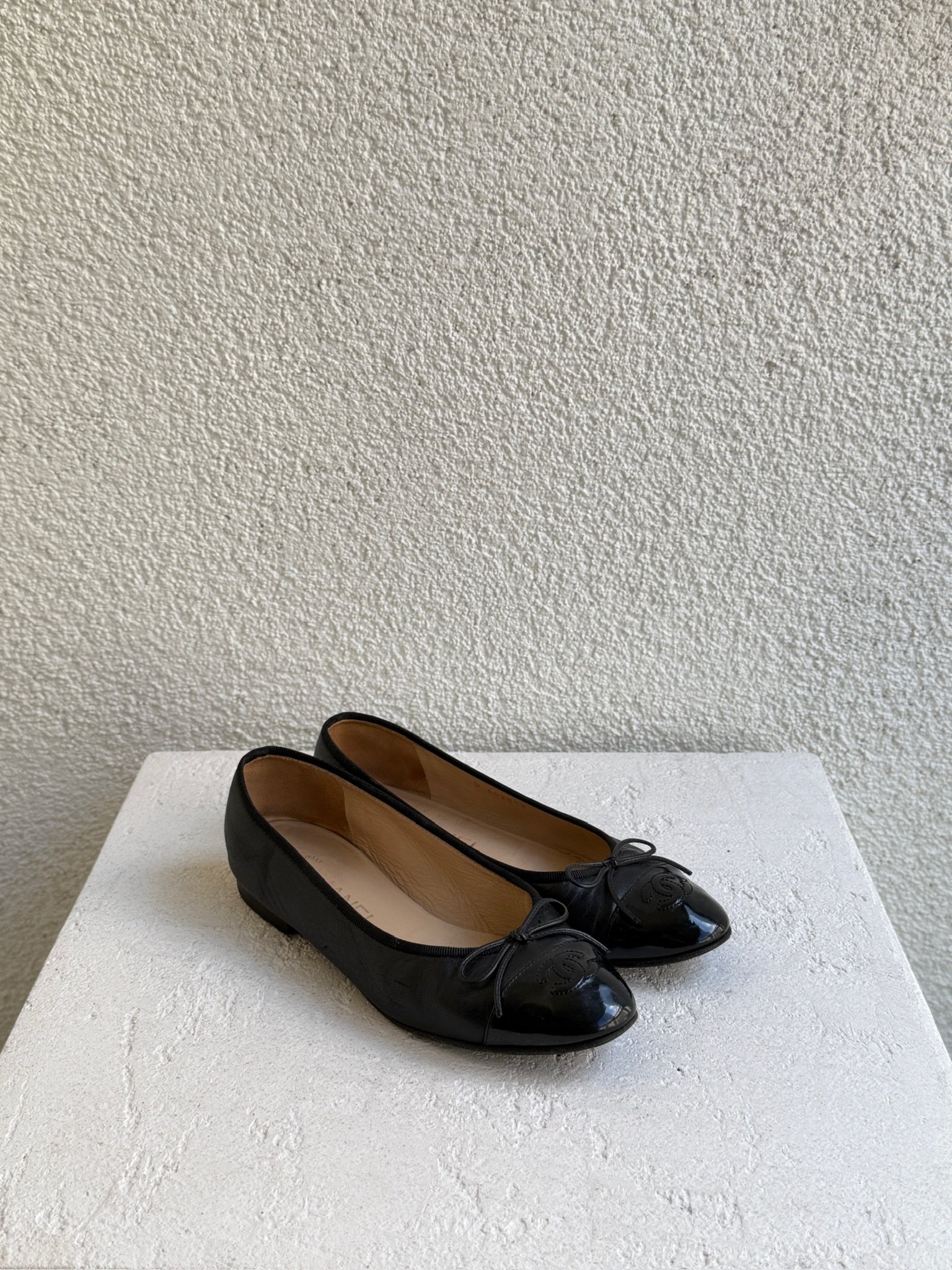 Chanel Classic CC Toe Black Leather Ballet Flats
