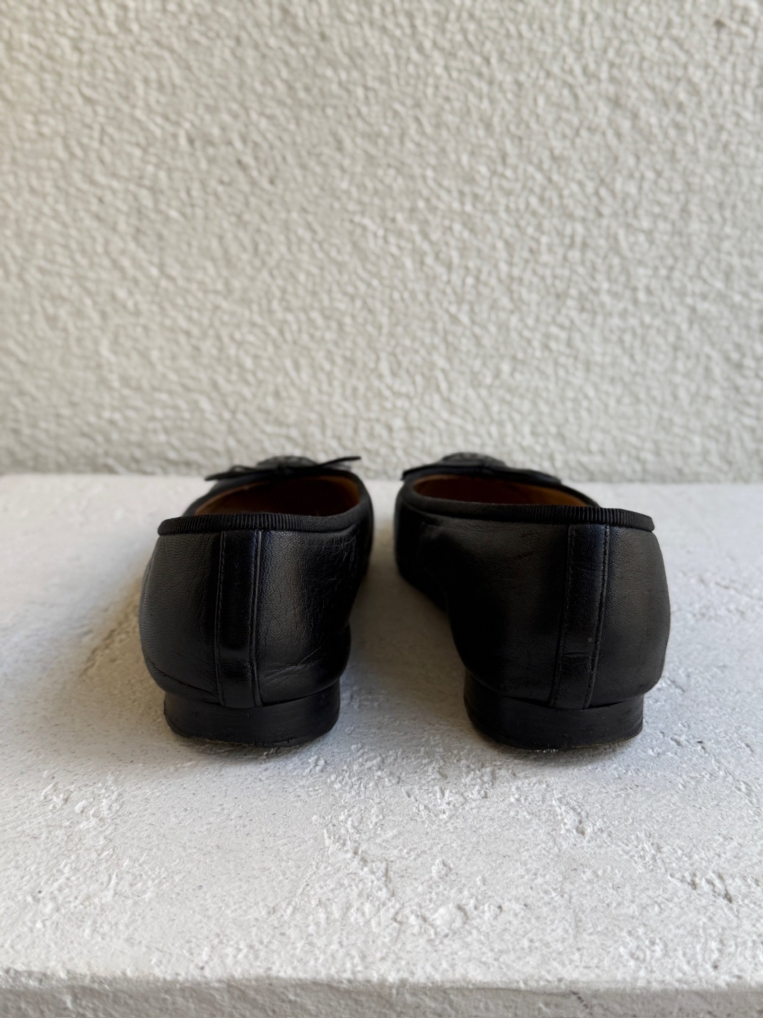 Chanel Classic CC Toe Black Leather Ballet Flats - Image 5