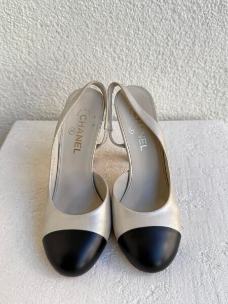 Chanel Interlocking CC Logo Pearl Slingback Pumps
