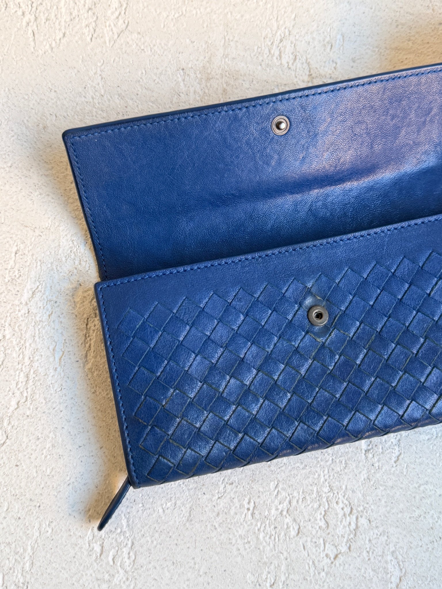 Bottega Veneta Vintage Intrecciato Flap Long Wallet - Image 5