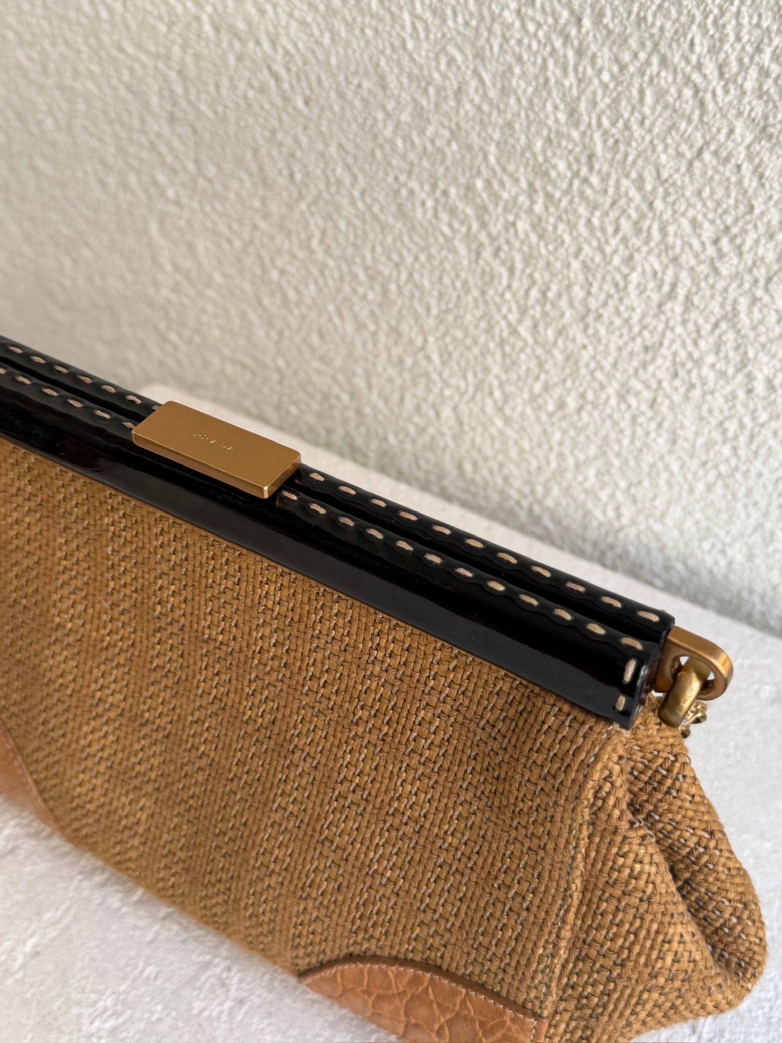 Prada Woven Paglia Cinghiale Chain Omuz Çantası - Görsel 7