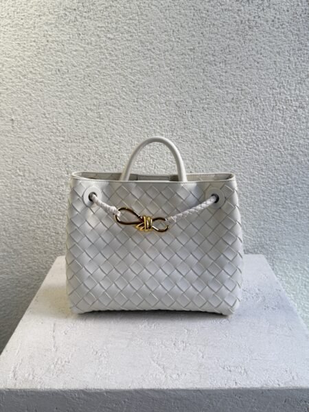 Bottega Veneta Small Andiamo White Intrecciato Leather Bag