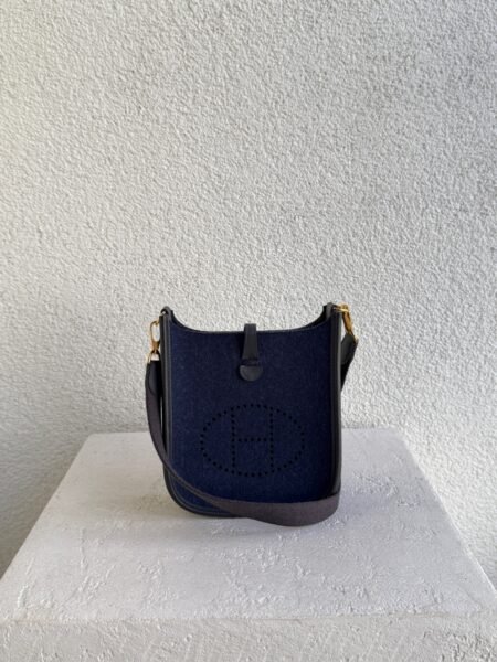 Hermès Evelyne TPM Bleu Nuit Feutre and Caban Swift Gold Hardware